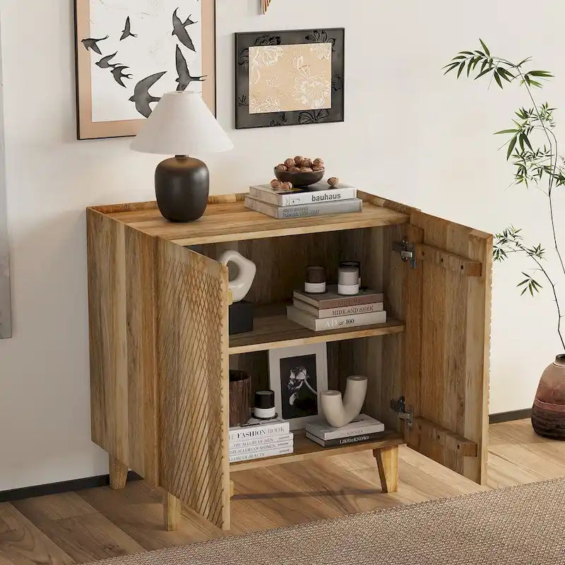 Mobiletto rustico in legno, design scanalato, ripiano regolabile, contenitore