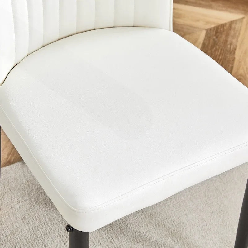 Elegante set di sedie da pranzo con schienale alto per varie stanze, materiale in PU migliorato