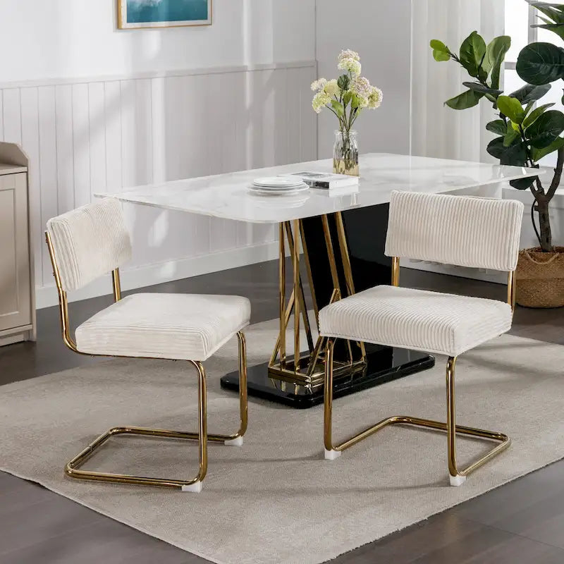 Sedie da pranzo moderne con base in metallo dorato, sedie da cucina accentate senza braccioli con trapuntatura a canale, set da 2