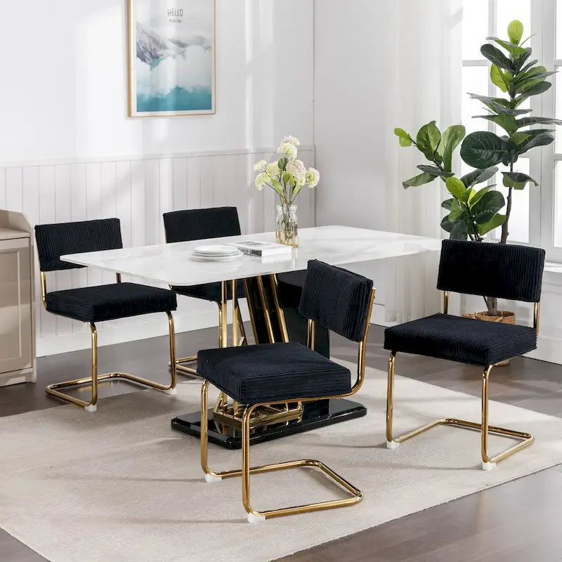 Sedie da pranzo moderne con base in metallo dorato, sedie da cucina accentate senza braccioli con trapuntatura a canale, set da 2