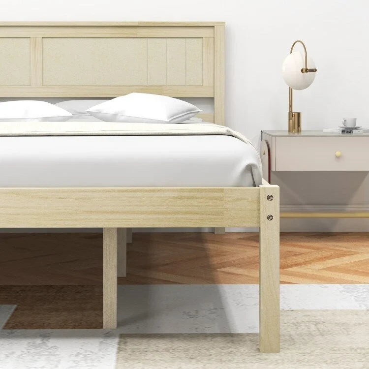 Struttura letto in legno con testiera e doghe di supporto
